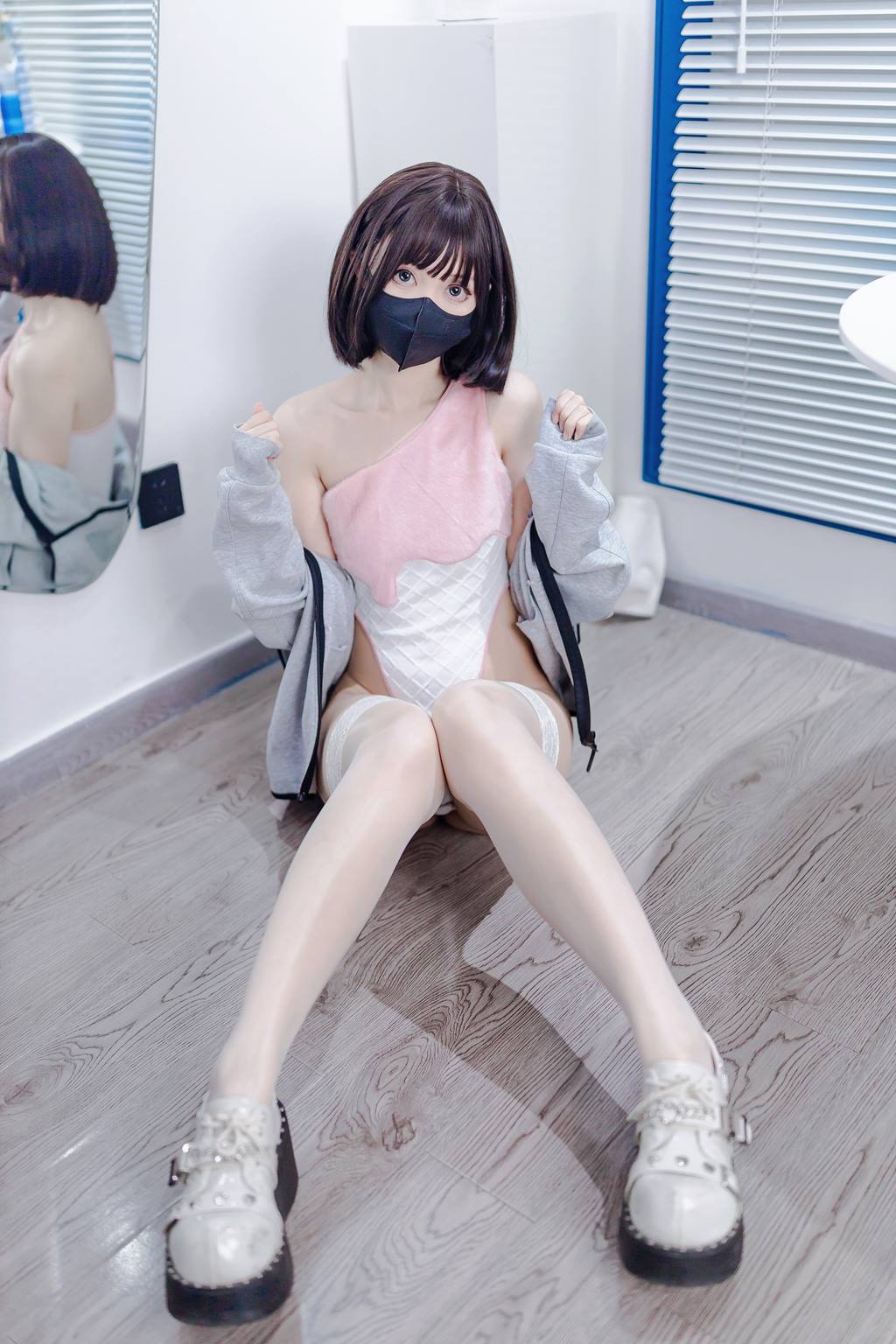 洛桑w伊梓 – 甜筒[40P/261MB]插图1