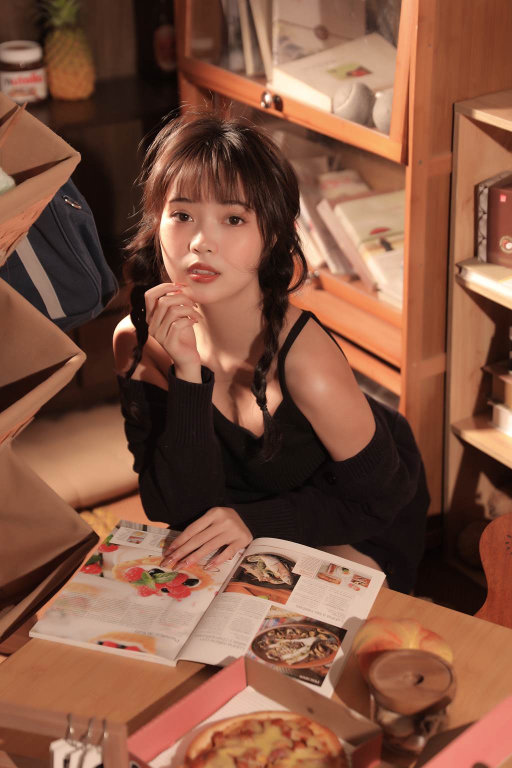 [YITUYU艺图语]2022.11.07 焦糖奶茶 小薇人儿[37+1P/406MB]插图