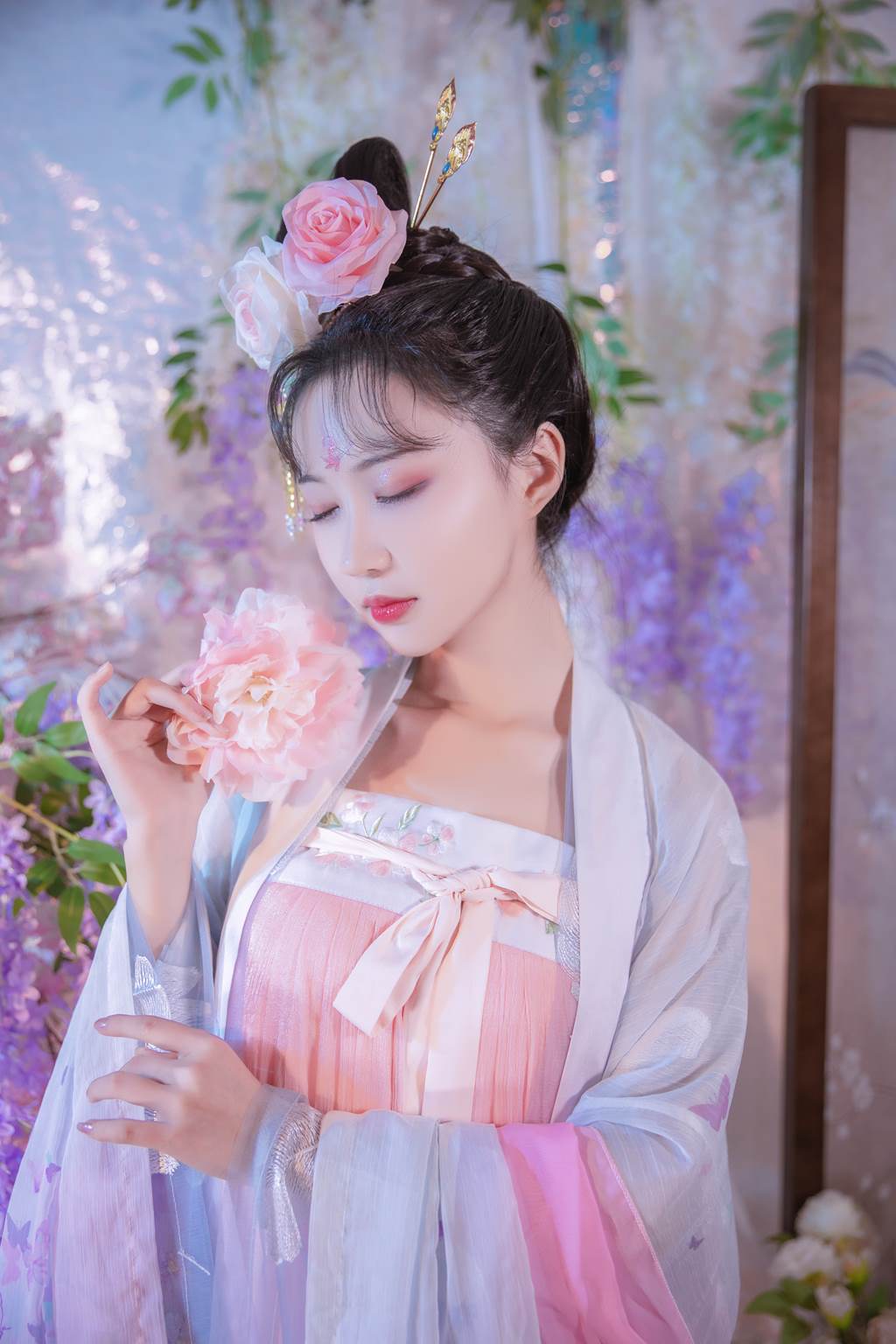 [YITUYU艺图语]2022.11.08 雨霖铃 -绮罗生的小苏苏-[26+1P/392MB]插图1