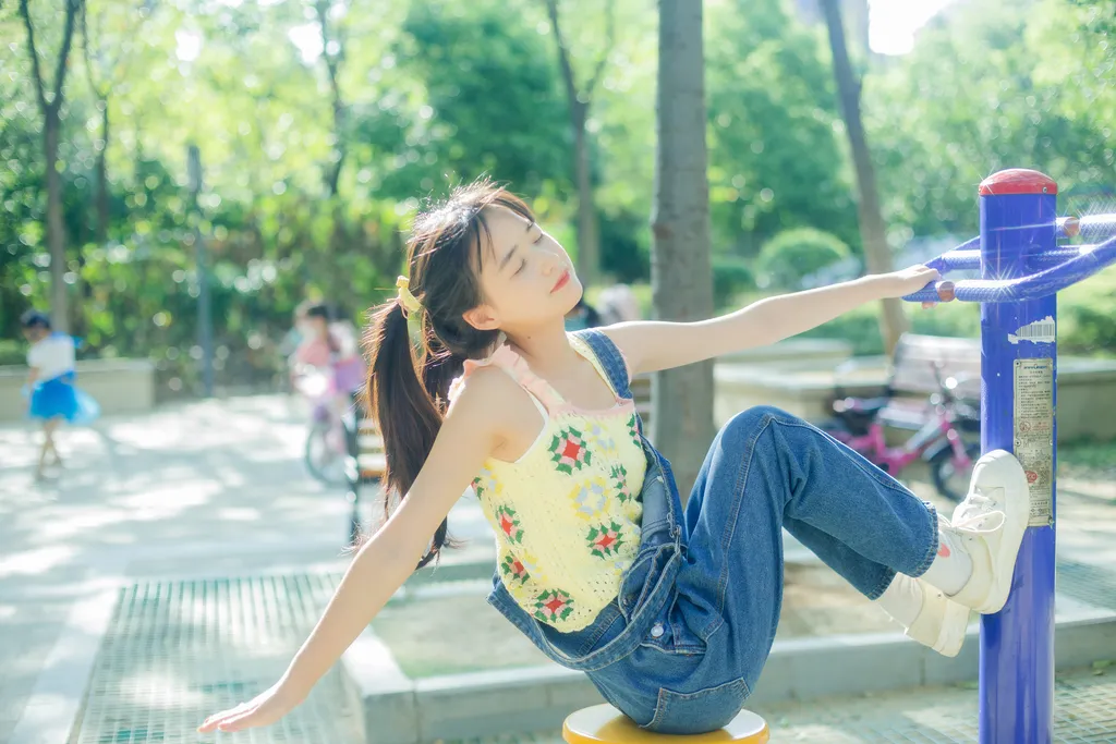 [YITUYU艺图语]2022.11.10 双马尾的夏 小怡美眉cute[29+1P/325MB]插图2