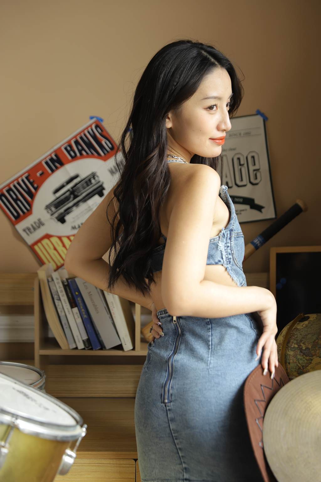 [YITUYU艺图语]2022.11.06 流浪鼓手 柠萌婧啊[35+1P/307MB]插图2