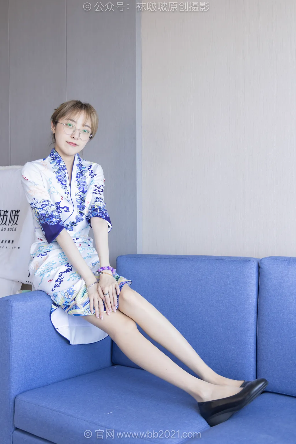[BoBoSocks袜啵啵]NO.604 稚予-皮鞋、薄肉丝、空姐旗袍至服[145P/1V/5.83GB]插图2