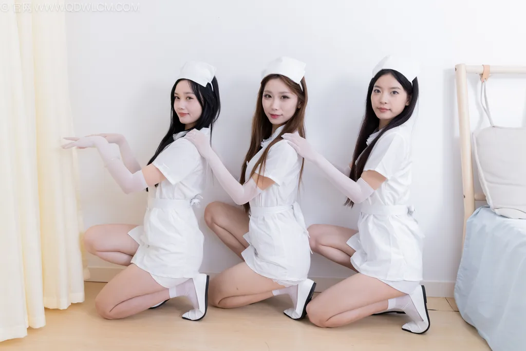 勿恋传媒 NO.2500 茯苓&泡泡&橙子-平底鞋、短白丝、互士服、白丝[285P/1V/9.97GB]插图2