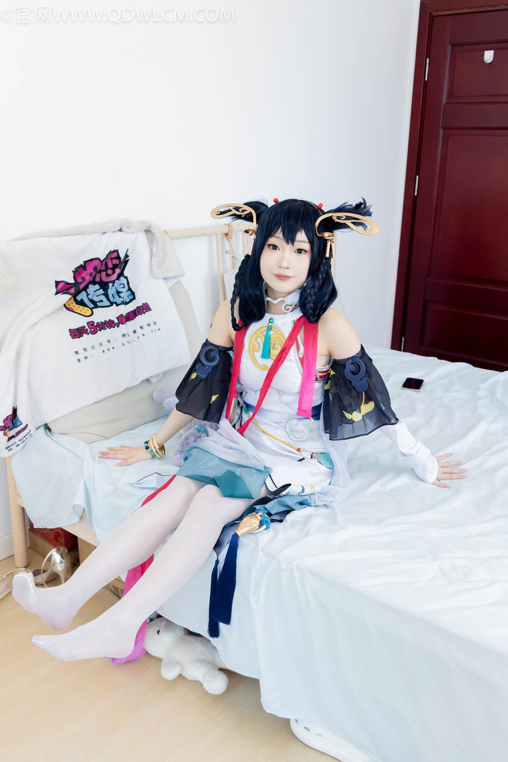 勿恋传媒 NO.2478 嘟嘟-cos服、高跟凉鞋、薄白丝、薄黑丝[183P/1V/5.28GB]插图2