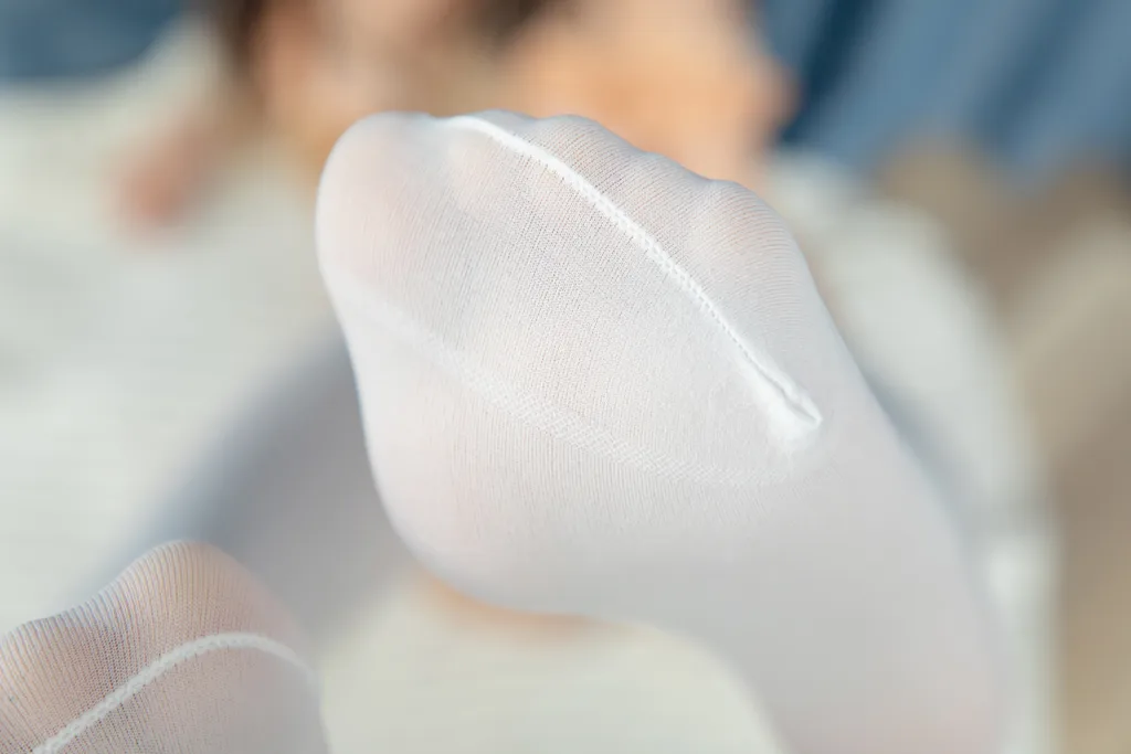 神楽板真冬 – 白丝小熊[75P/2V/346MB]插图