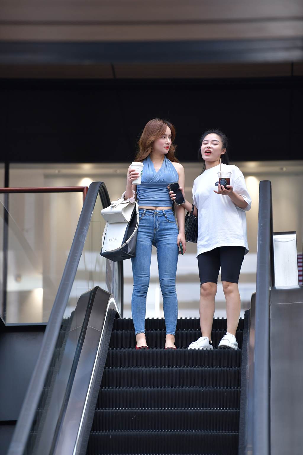 精选街拍作品 NO.6118 牛仔裤魅力好身材[105P/236MB]插图2