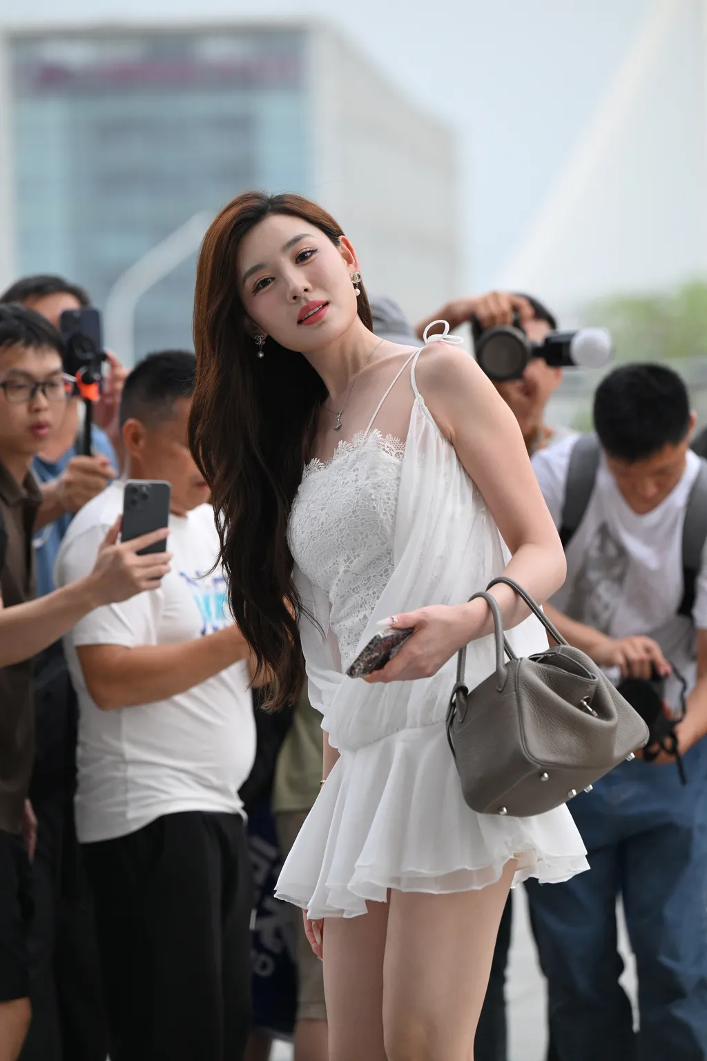 精选街拍作品 NO.6173 白裙美腿凉高镁钕[130P/299MB]插图