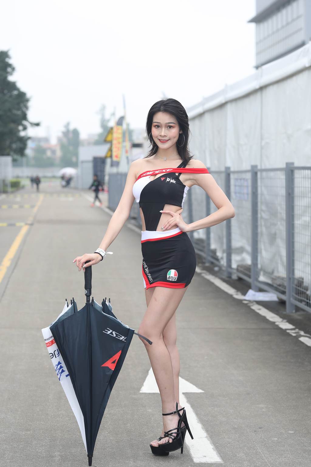 精选街拍作品 NO.6141 靓丽套装裙[116P/127MB]插图2