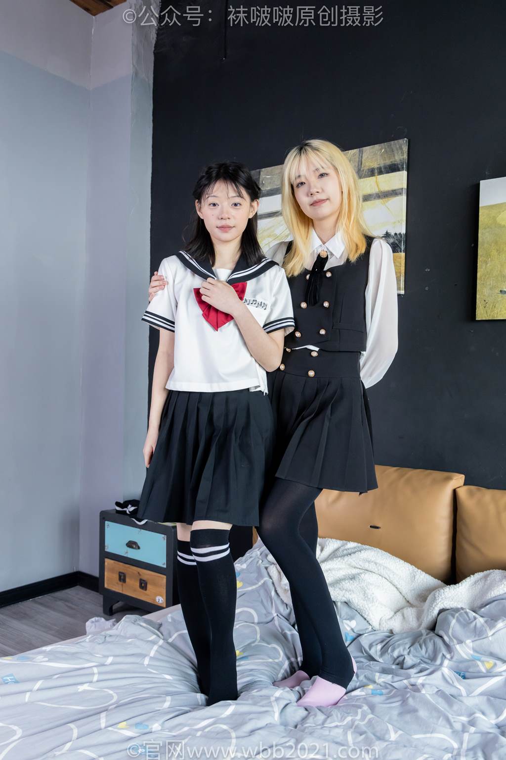 [BoBoSocks袜啵啵]NO.600 小甜豆&糯米-皮鞋、马丁靴、小熊拖鞋、过膝棉袜[160P/1V/8.48GB]插图3