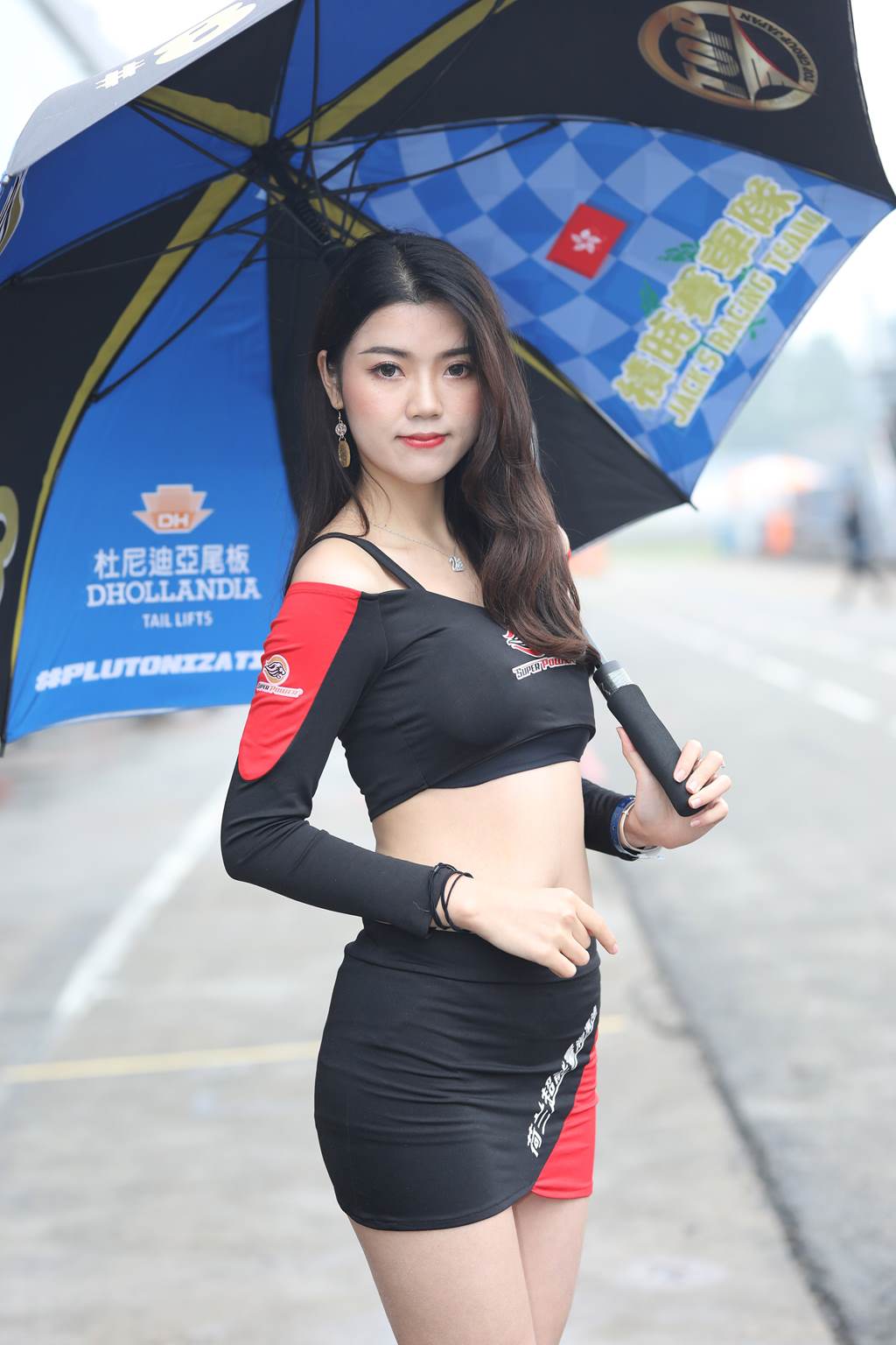 精选街拍作品 NO.6134 红黑套装裙[211P/264MB]插图2