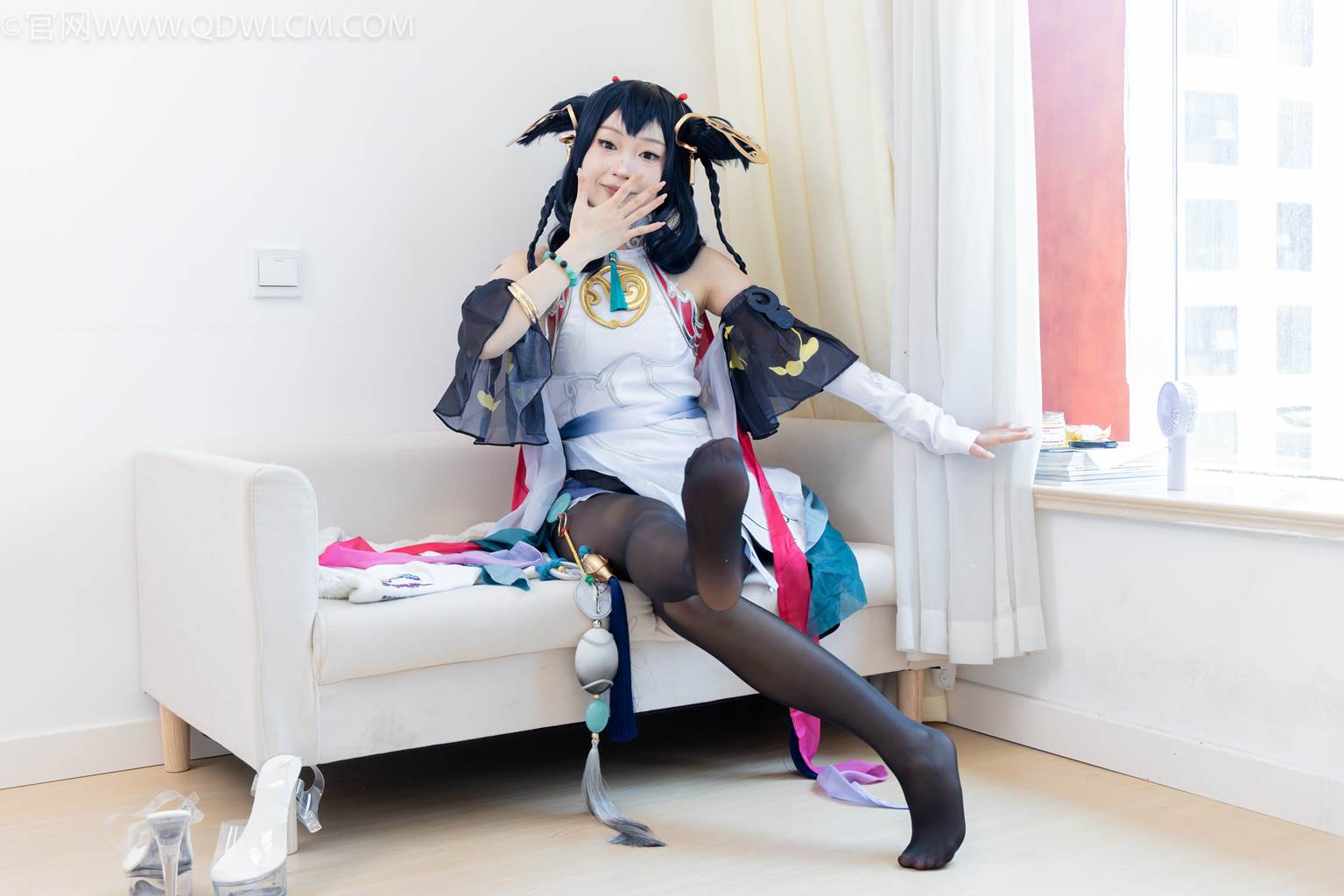 勿恋传媒 NO.2478 嘟嘟-cos服、高跟凉鞋、薄白丝、薄黑丝[183P/1V/5.28GB]插图3