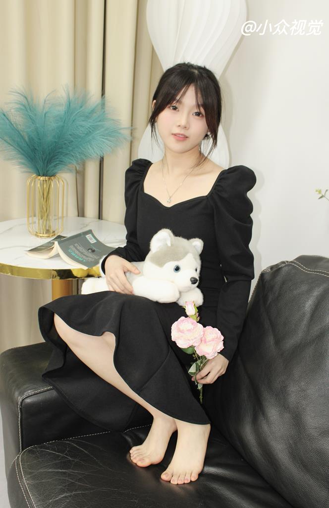 小众视觉 041-小薯条正装与长裙 [94P/933MB]插图3