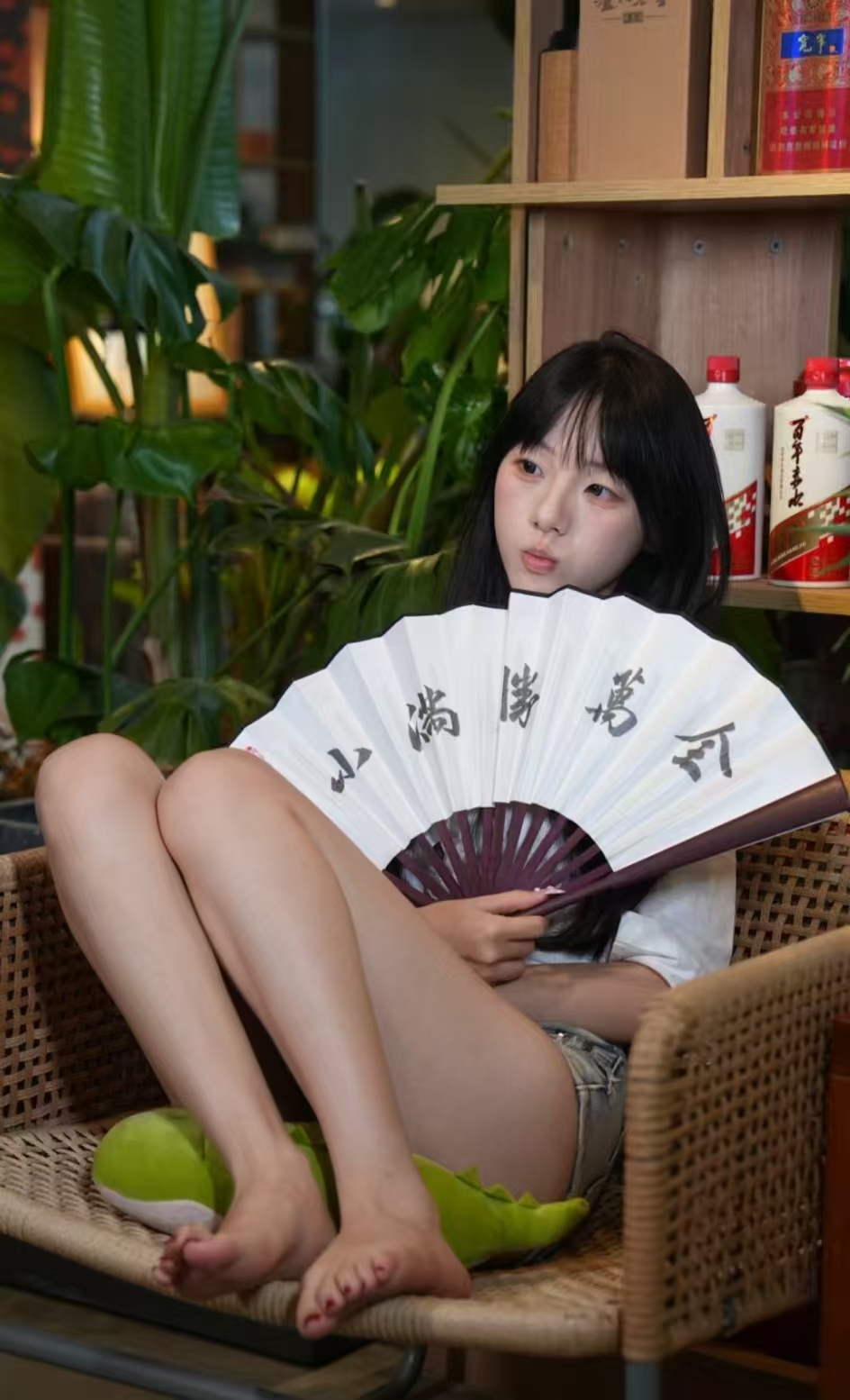 青柠映画138 阿慌 白丝钻甲素材[93P/1V/3.9G]插图1