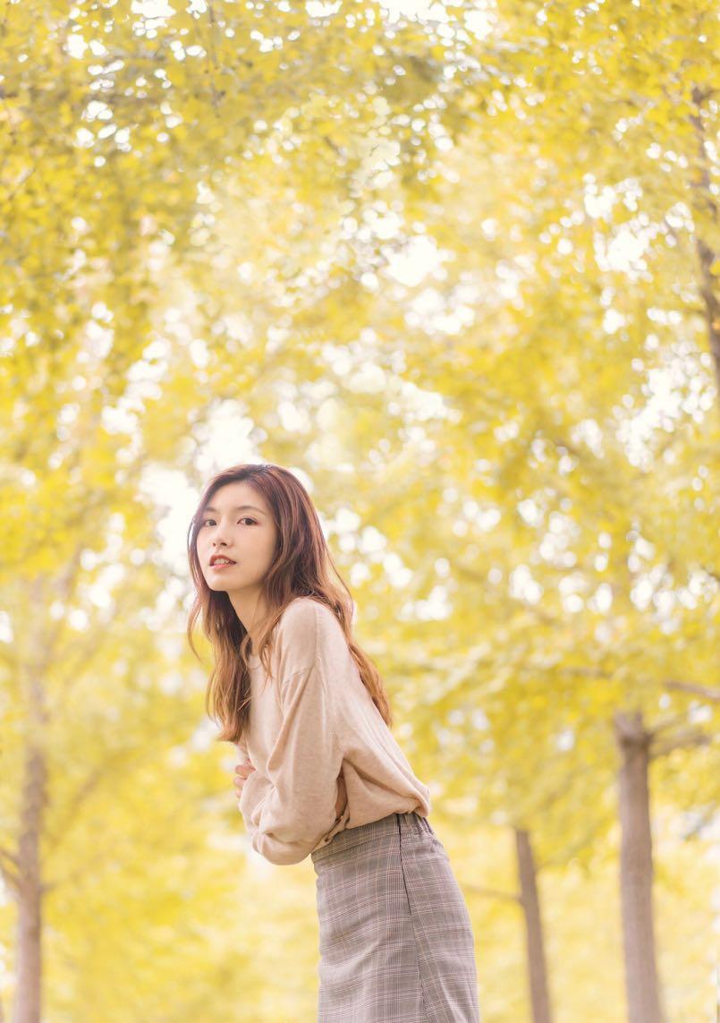 银杏那么美，银杏人像怎么拍得更精彩和出色？8个技巧送给你插图6