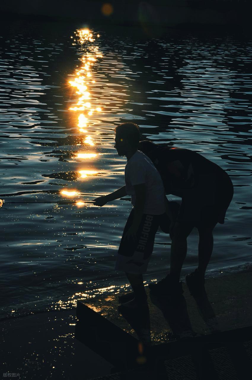 波光粼粼水面拍摄全攻略：从参数到氛围的核心技巧插图13