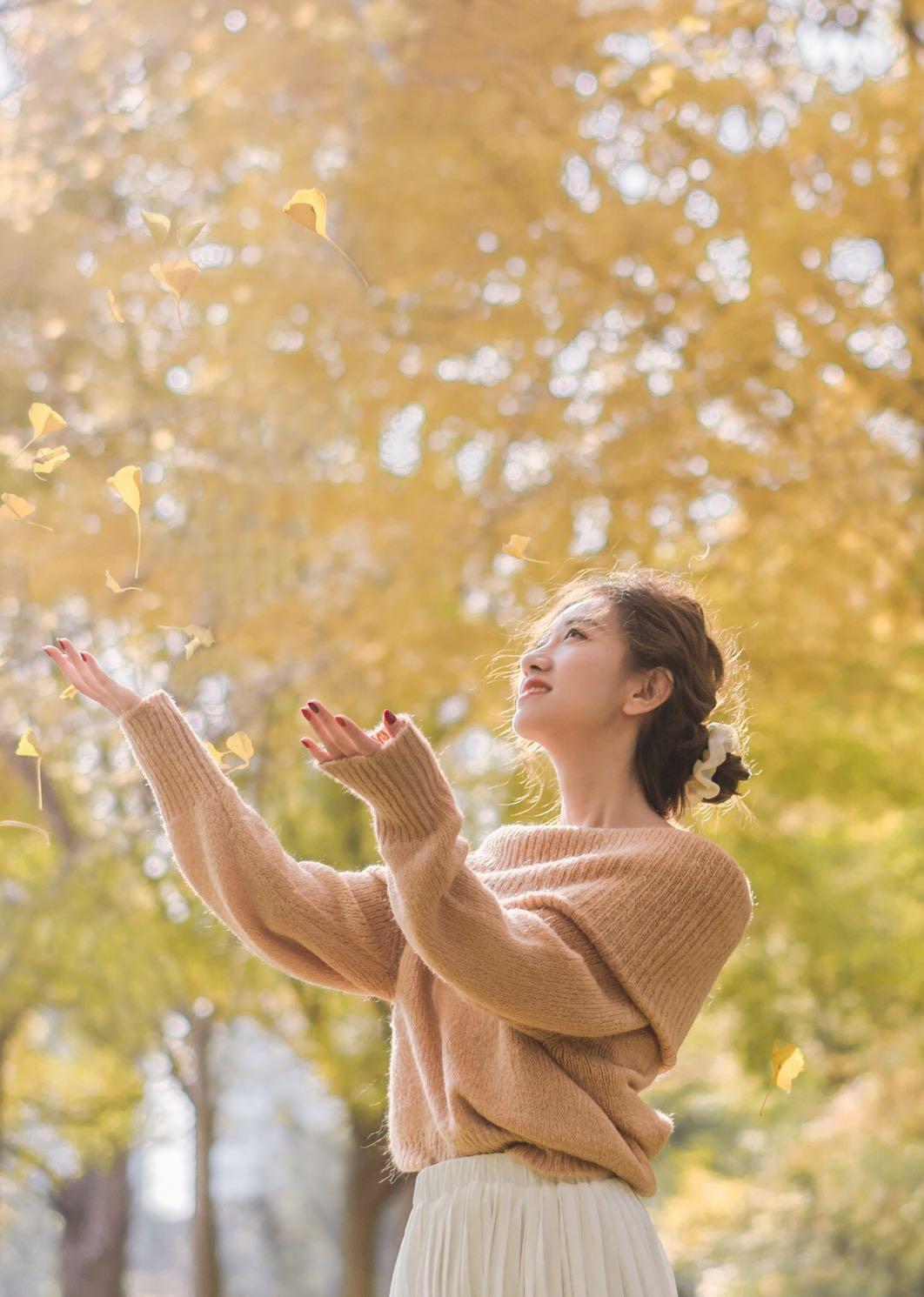 银杏那么美，银杏人像怎么拍得更精彩和出色？8个技巧送给你插图8