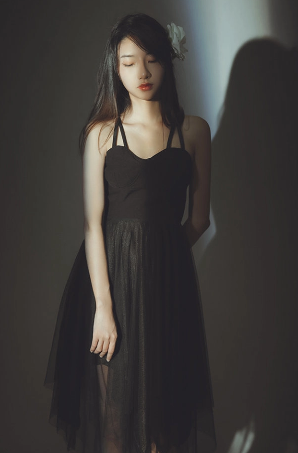 摄影布光技巧:掌握棚拍灯光,玩转唯美仁像插图1 摄影布光技巧:掌握棚拍灯光,玩转唯美仁像插图1