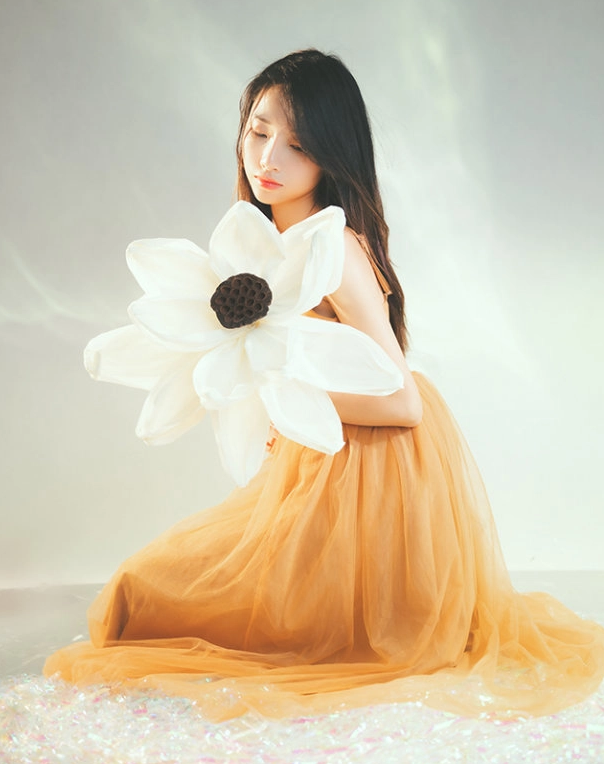 摄影布光技巧:掌握棚拍灯光,玩转唯美仁像插图4 摄影布光技巧:掌握棚拍灯光,玩转唯美仁像插图4