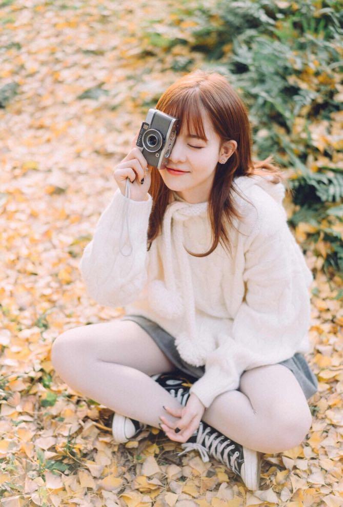 秋天拍人像的8个技巧,唯美文艺又好看,拍照景美仁也美插图1 秋天拍人像的8个技巧,唯美文艺又好看,拍照景美仁也美插图1