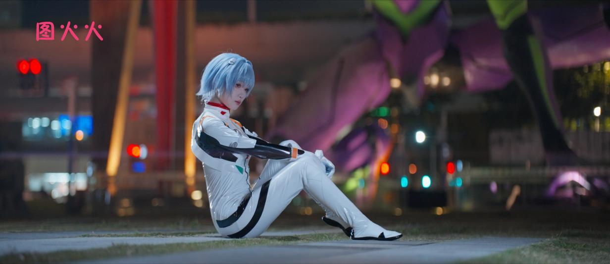 全球首款全画幅自动对焦！思锐星辰1.33x变宽镜头正式发布插图4