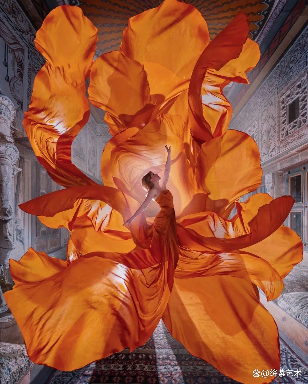 因为太华丽,她的摄影作品被质疑是AI绘画,不知该高兴还是难过插图17 因为太华丽,她的摄影作品被质疑是AI绘画,不知该高兴还是难过插图17