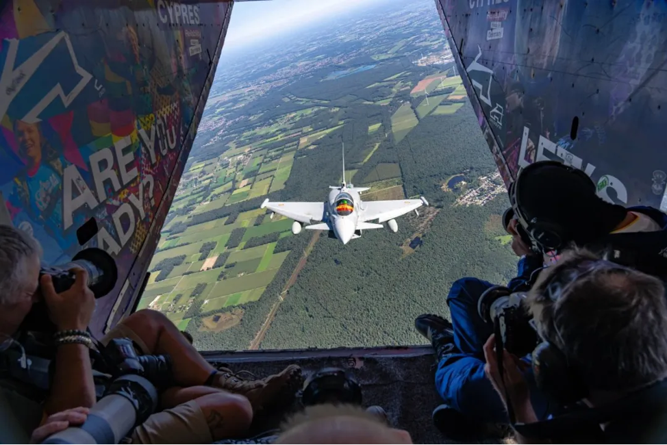 航空影像与设备制造联动,SmallRig携手航空摄影师超侧卫开启场景共创新征程插图4 航空影像与设备制造联动,SmallRig携手航空摄影师超侧卫开启场景共创新征程插图4