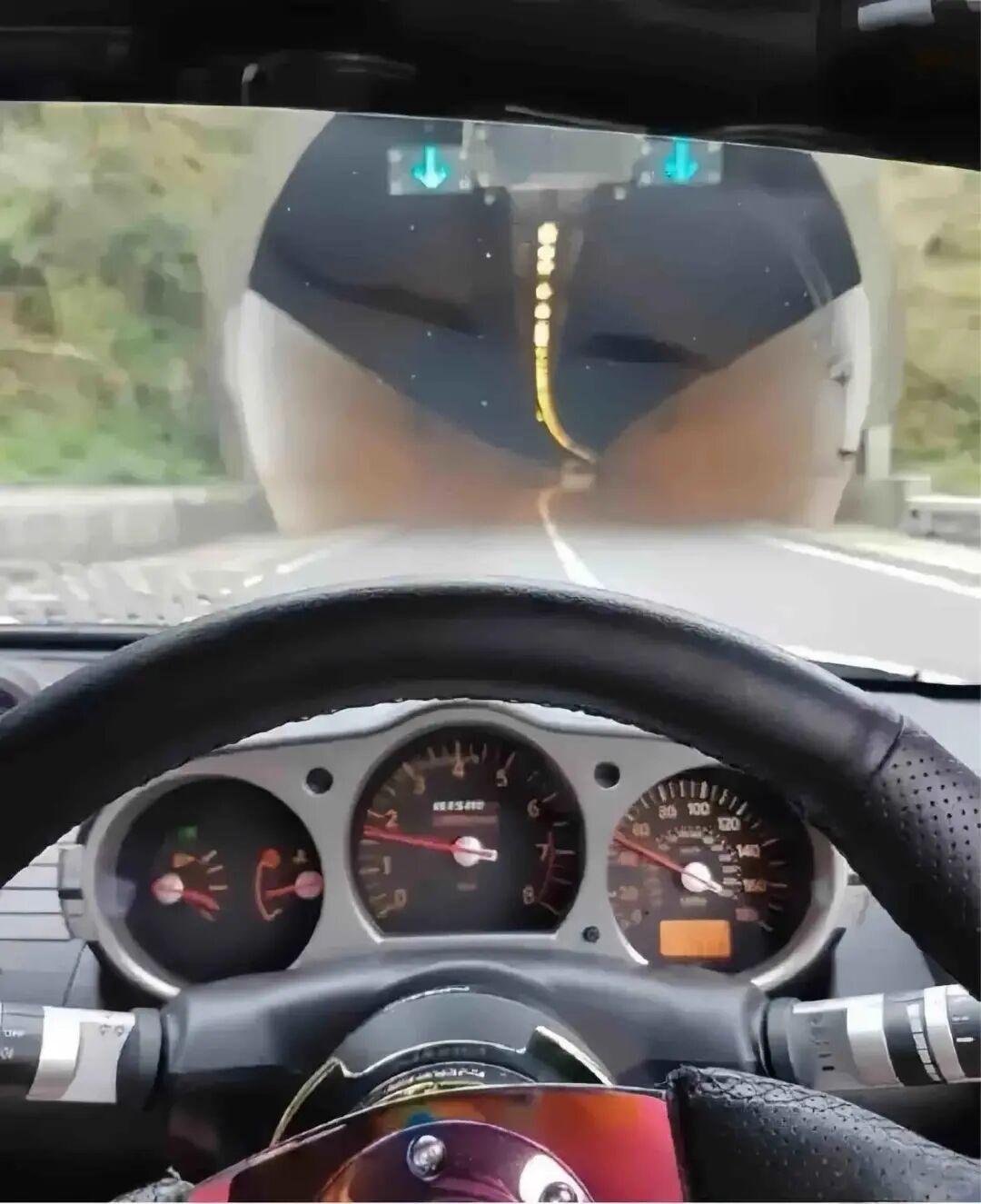 20张巧得离谱的照片：生活这导演，真是会安排插图19