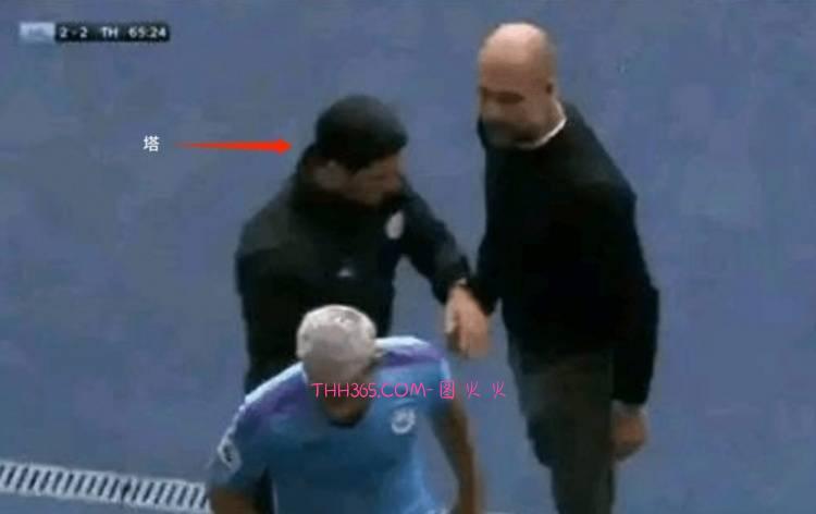 今日趣图：奥纳纳机票不慎脱手无法登机，租借土超交易取消！插图9