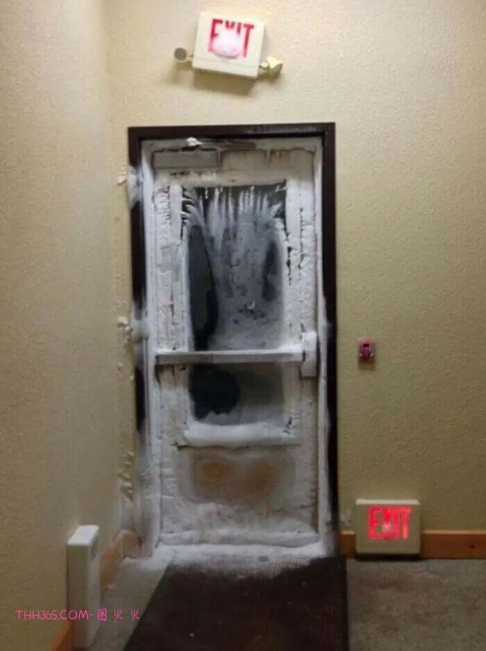 30张让人又敬畏又害怕的自然瞬间：风暴、火山、闪电，全是地球的“怒吼”插图5