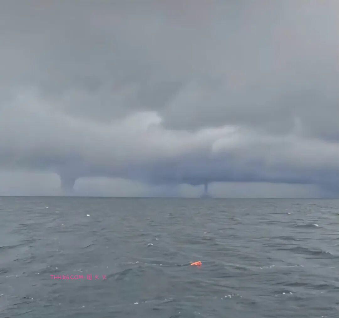 30张让人又敬畏又害怕的自然瞬间：风暴、火山、闪电，全是地球的“怒吼”插图3