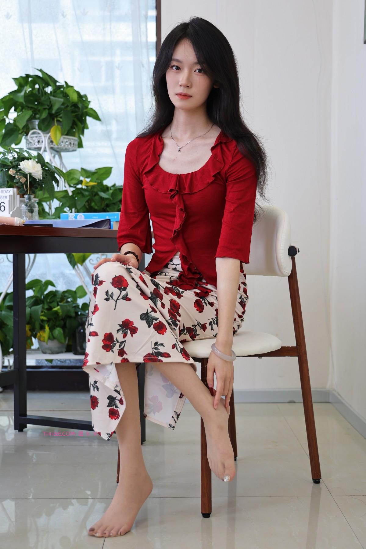 绮梦摄影 389期 小艺 无印珍藏版 [305P/1V/8.9G]插图3