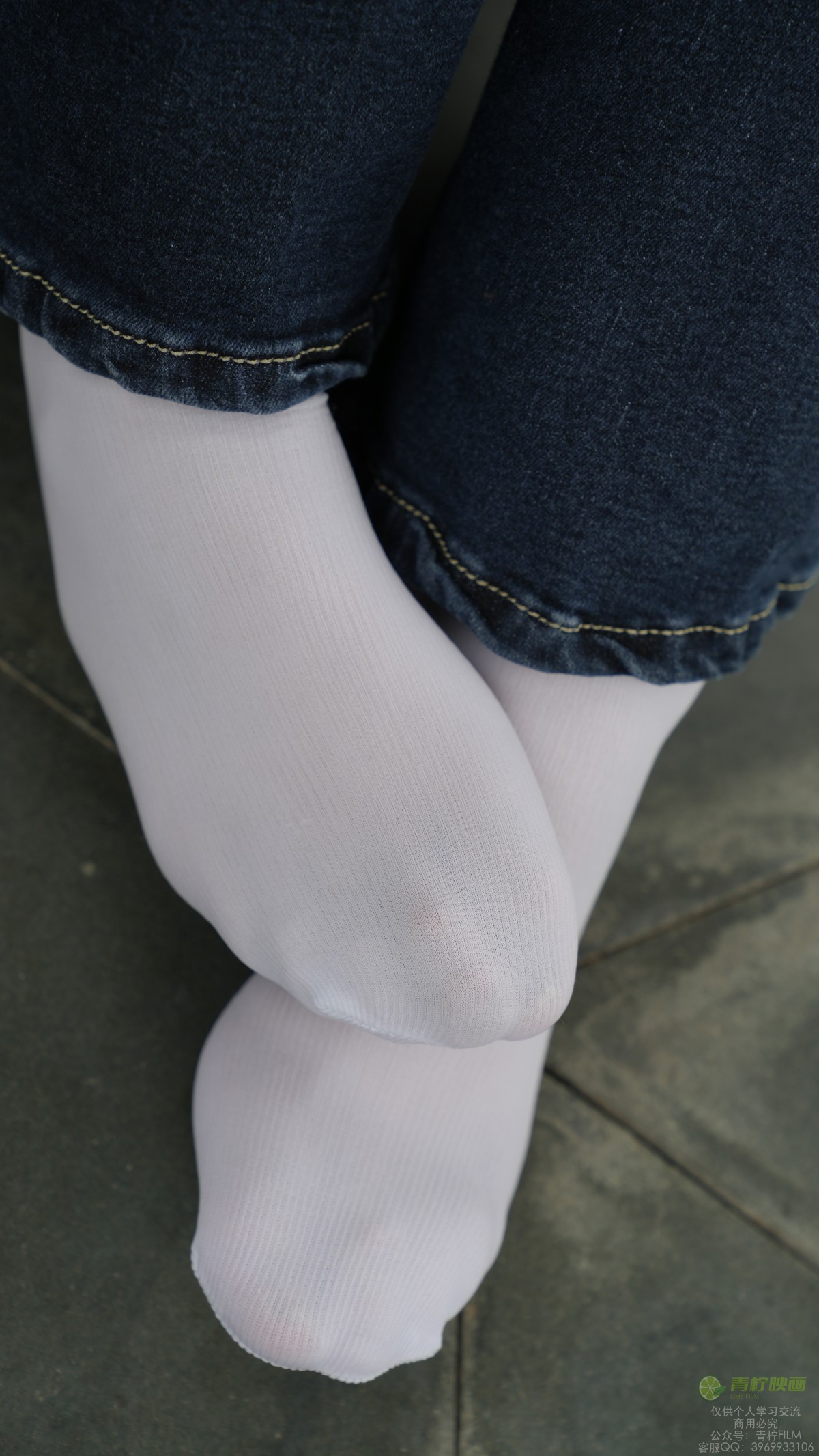 青柠映画 125期 兰兰 凉亭 [127P/2V/7G]插图3