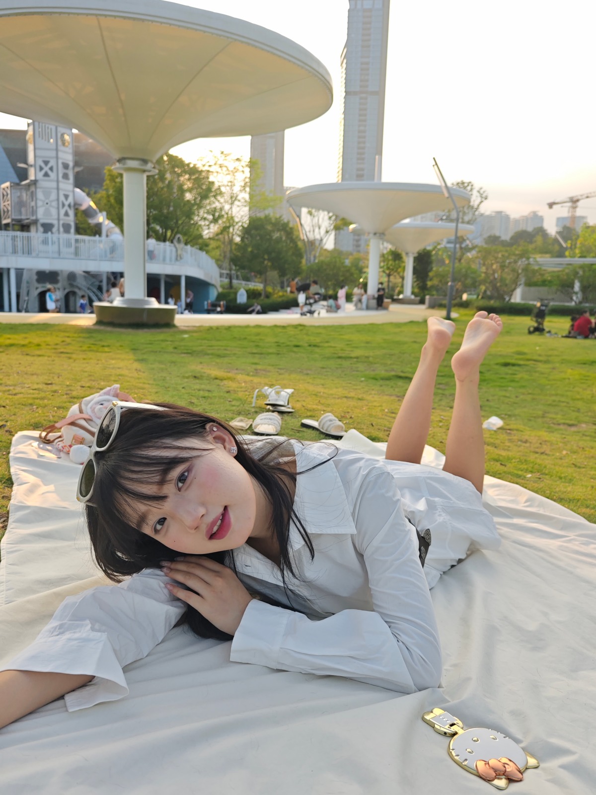 白衣凉鞋小妹 某个人摄影师原创约拍 [460P/46V/6.9G]插图8