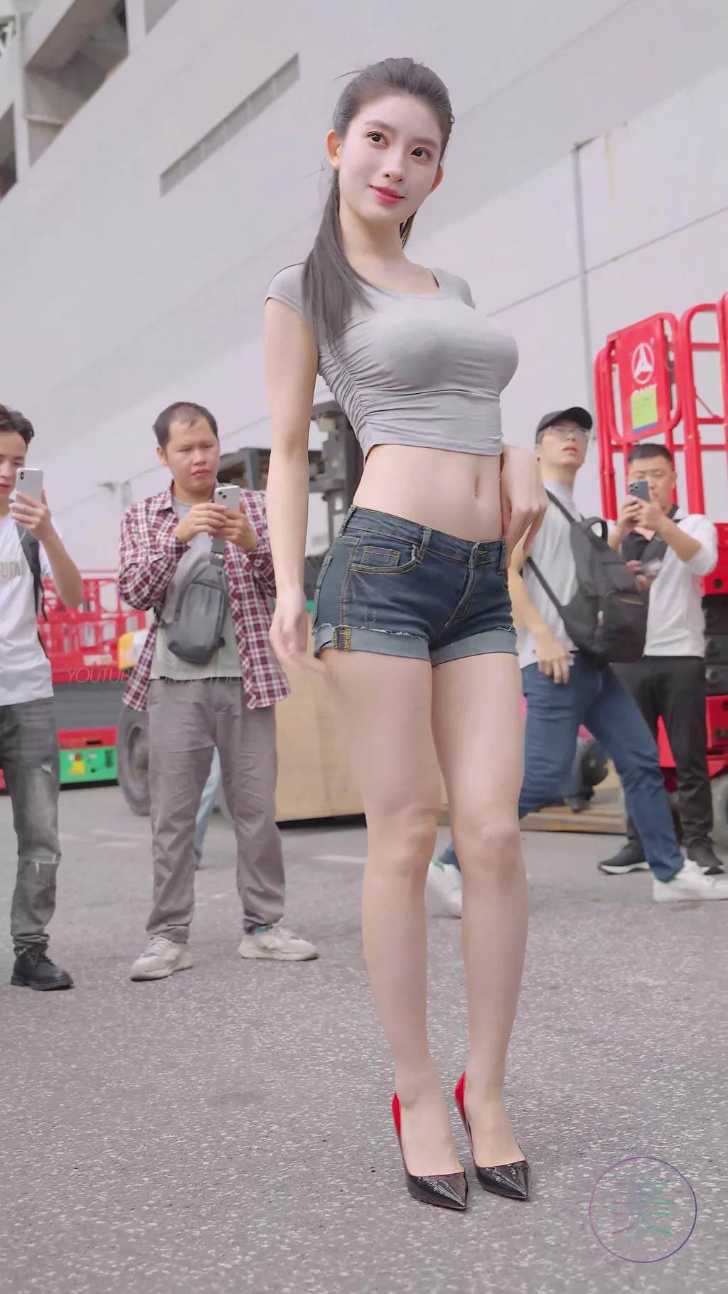 NO.1565 2024 广州车展 网荭镁钕车模 beautyleg LOOKBOOK 21[1V/355MB]插图1