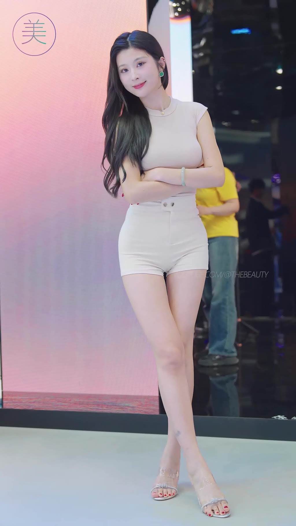 NO.1523 2024 广州车展 网荭镁钕车模 beautyleg LOOKBOOK 04[1V/316MB]插图3