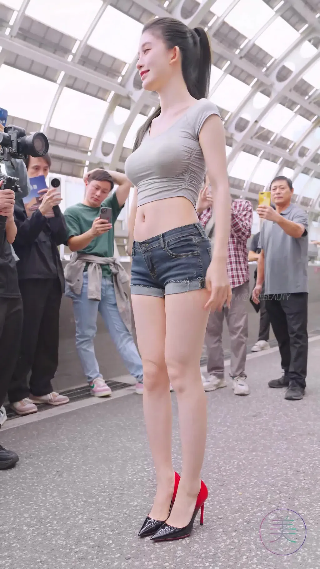 NO.1603 2024 广州车展 网荭镁钕车模 beautyleg LOOKBOOK 59[1V/190MB]插图3