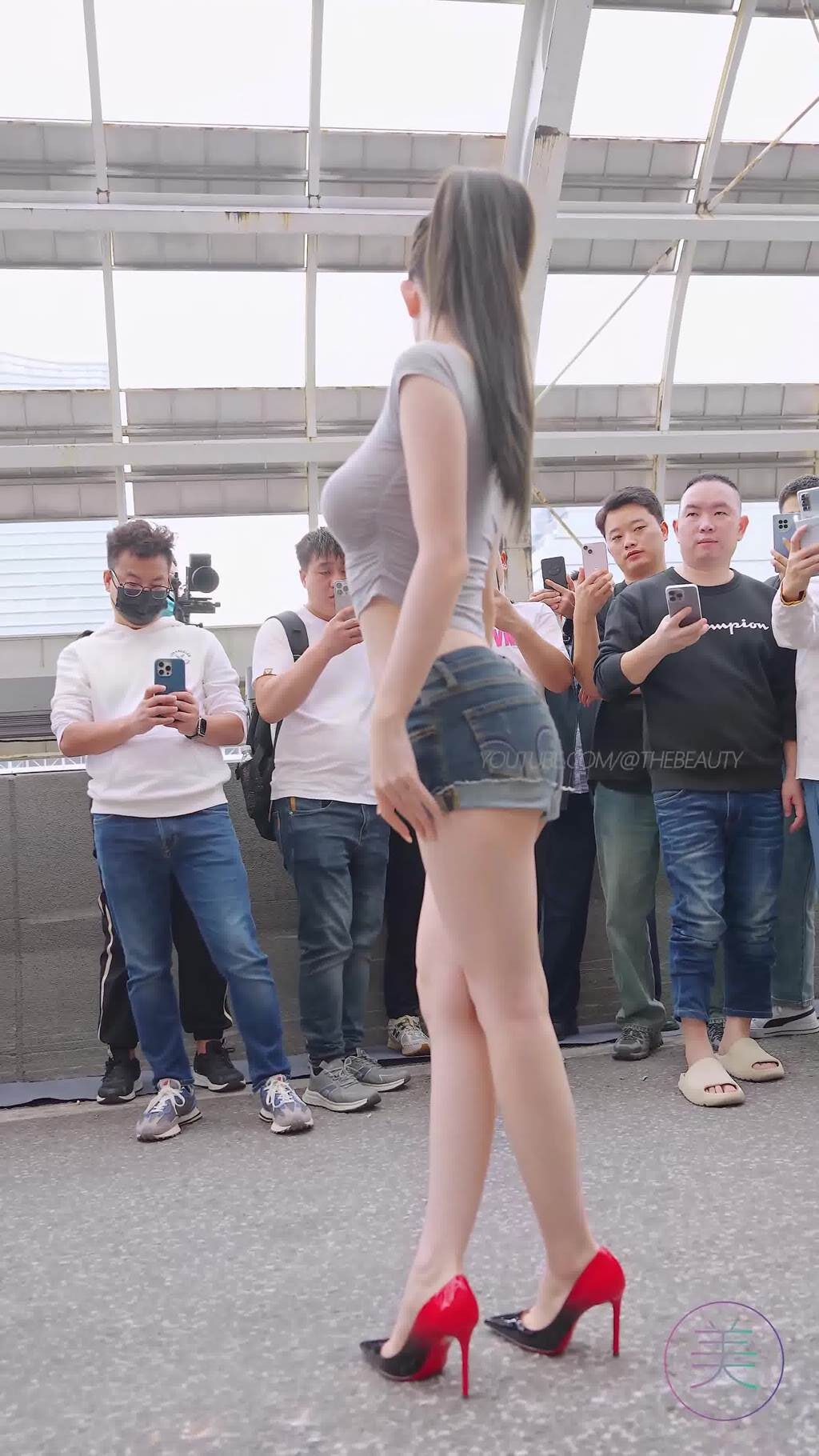 NO.1565 2024 广州车展 网荭镁钕车模 beautyleg LOOKBOOK 21[1V/355MB]插图