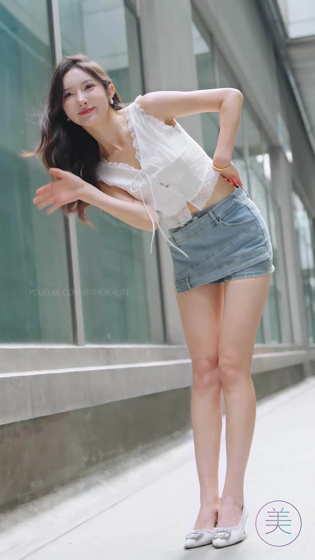 NO.1567 2024 广州车展 网荭镁钕车模 beautyleg LOOKBOOK 23[1V/257MB]插图