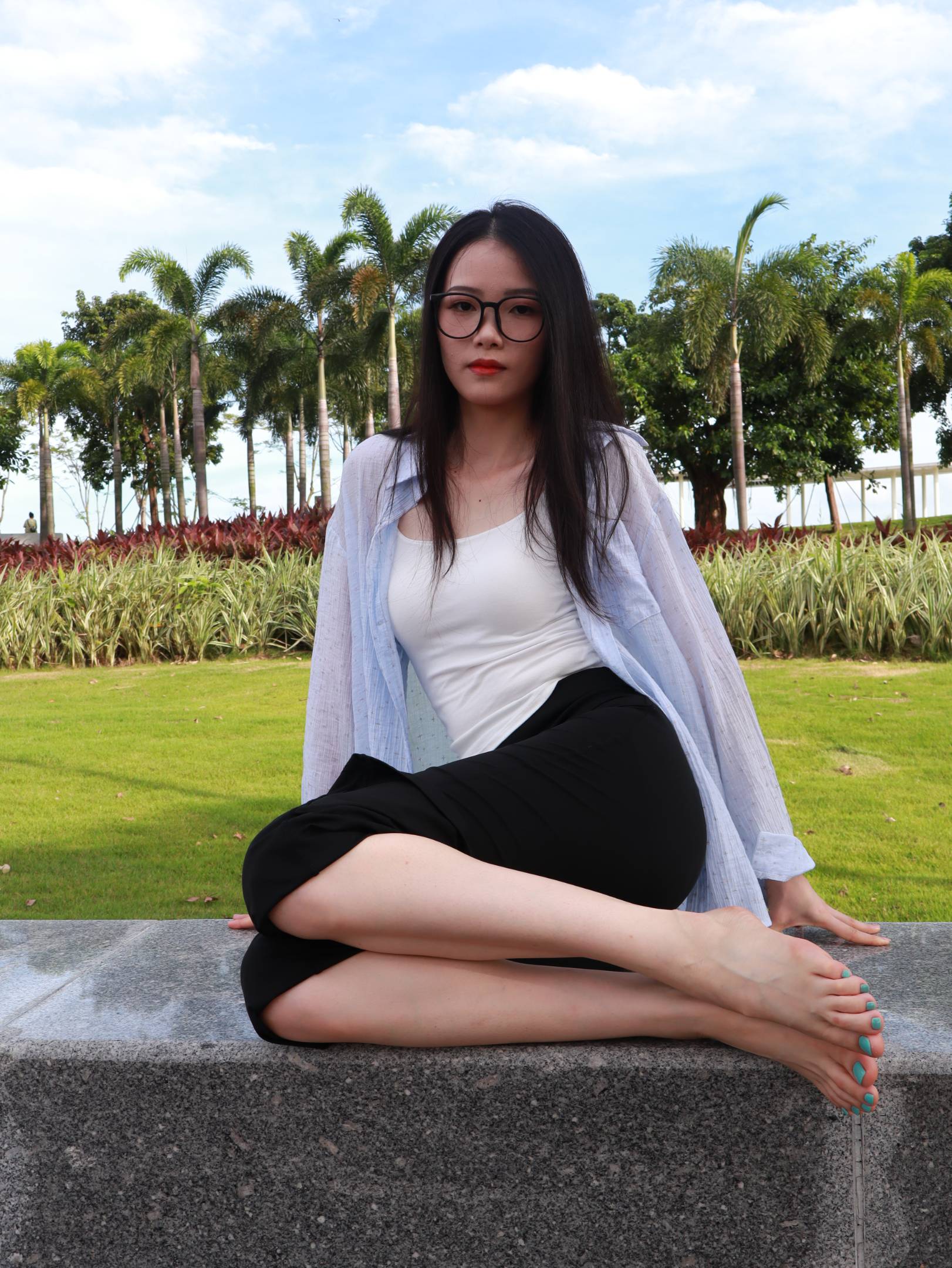 个人摄影师原创约拍 17号作品 室外裸足 [285P/37V/6.6G]插图1