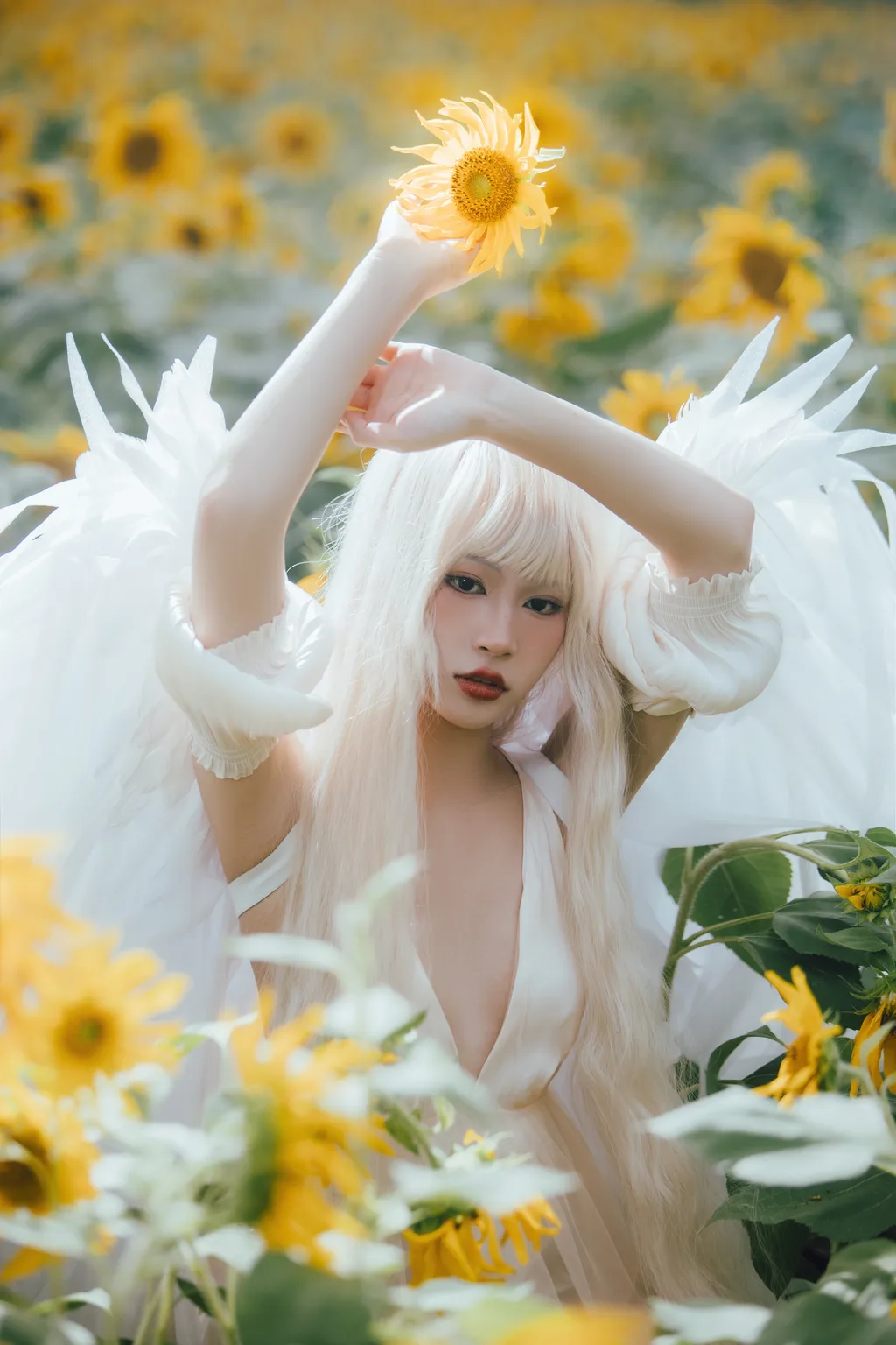 [YITUYU艺图语]2022.11.15 孤鸟 努力搬砖的双翮[20+1P/292MB]插图