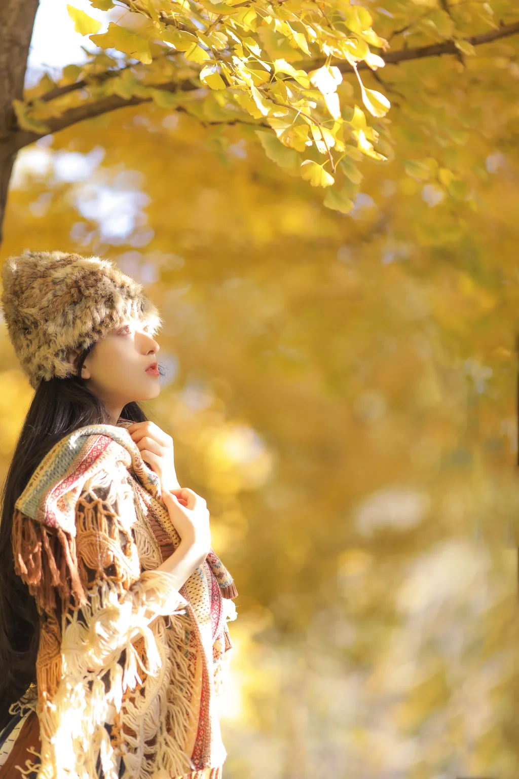 [YITUYU艺图语]2022.11.28 借一缕秋光 梨柚-[21+1P/134MB]插图