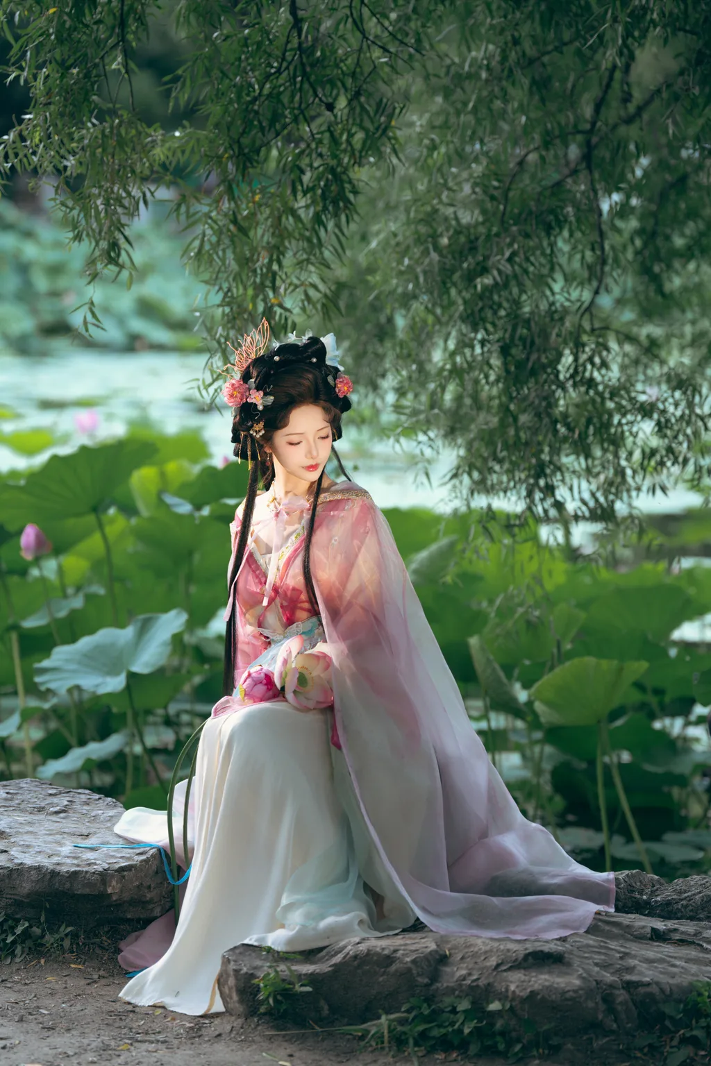 雯妹 – 祝您2025中秋快乐owo[20P/156MB]插图2