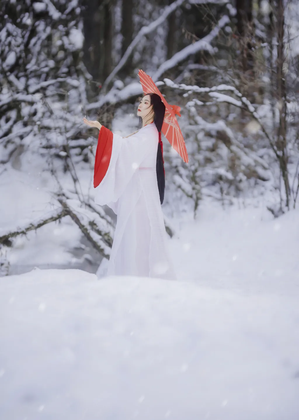 [YITUYU艺图语]2022.12.08 北国寒 灿暖暖暖[19+1P/198MB]插图