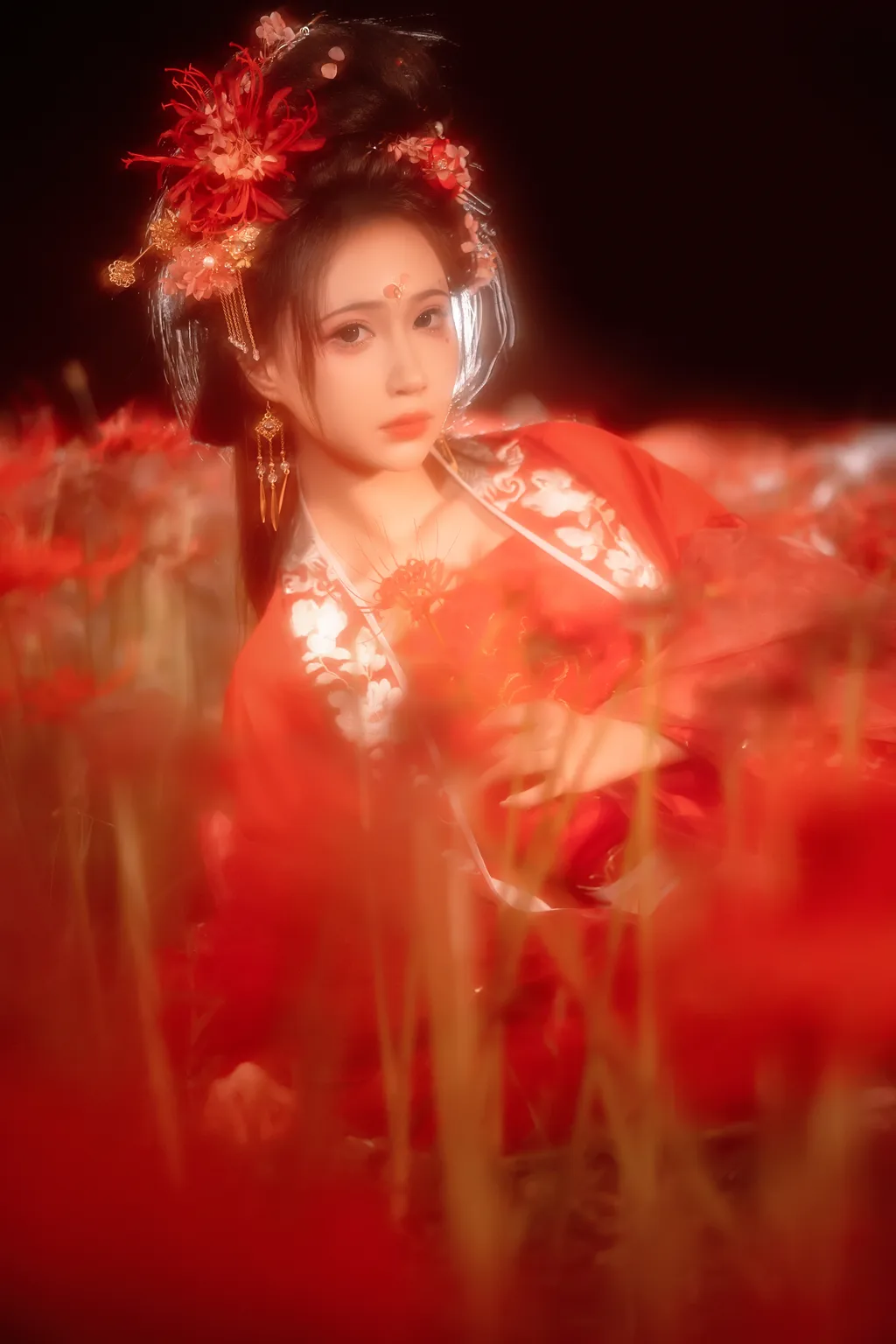 [YITUYU艺图语]2022.12.07 彼岸花 -绮罗生的小苏苏-[31+1P/337MB]插图