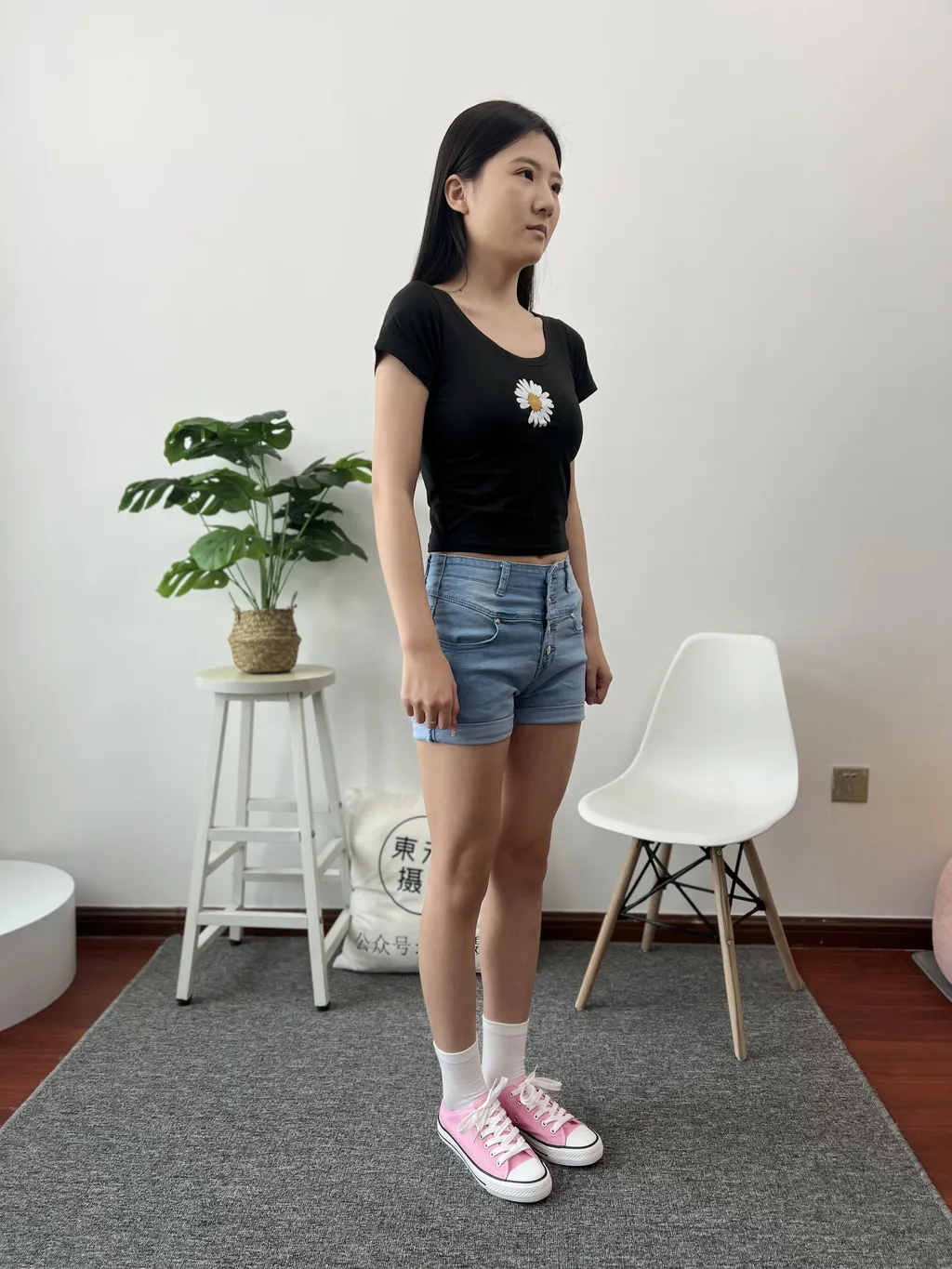 三禾摄影 NO.026 牛仔短裤 棉袜 帆布鞋[176P/1V/687MB]插图1