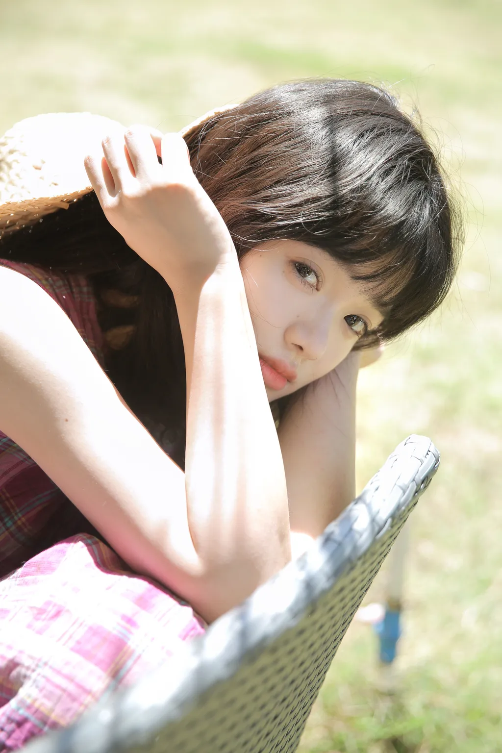 [YITUYU艺图语]2022.12.07 慵懒的夏日气息 叛逆的捡捡唯[21+1P/231MB]插图