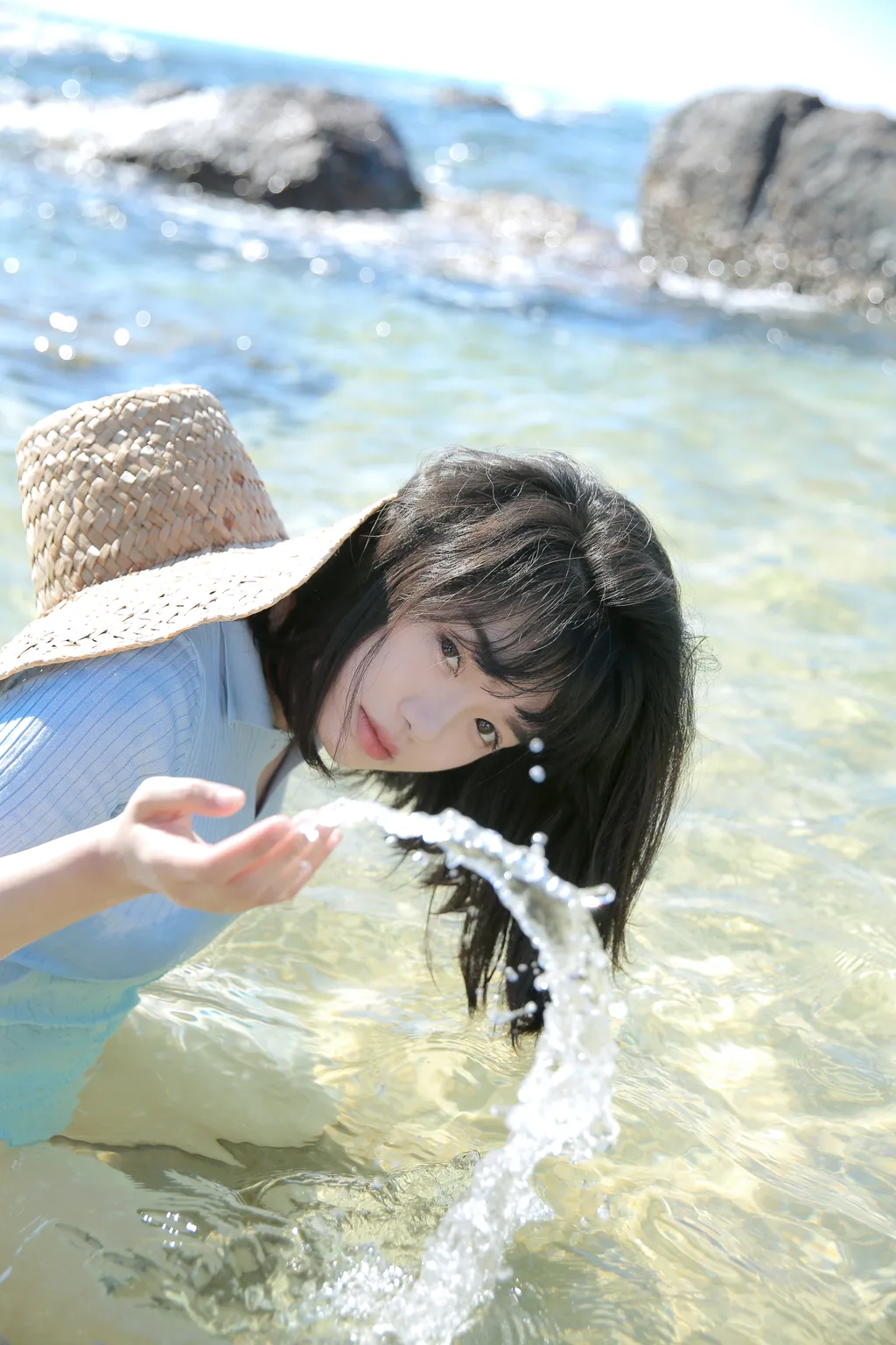 [YITUYU艺图语]2022.12.09 海岛盛夏 叛逆的捡捡唯[24+1P/222MB]插图