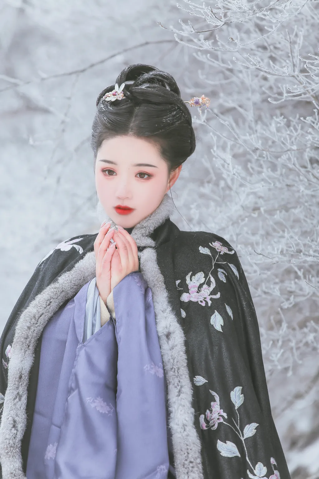 [YITUYU艺图语]2022.12.03 云水隔梦 大如如酱[20+1P/90MB]插图1