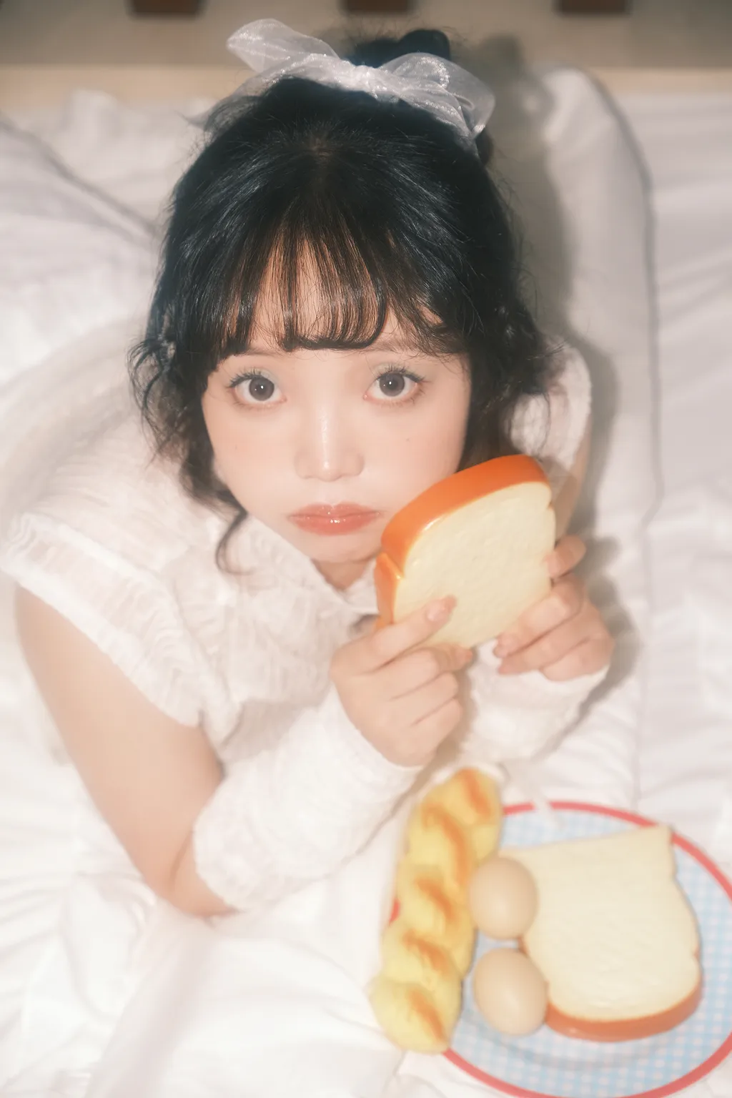 [YITUYU艺图语]2022.12.13 心が動く100% 贝贝bu睡觉[24+1P/338MB]插图1