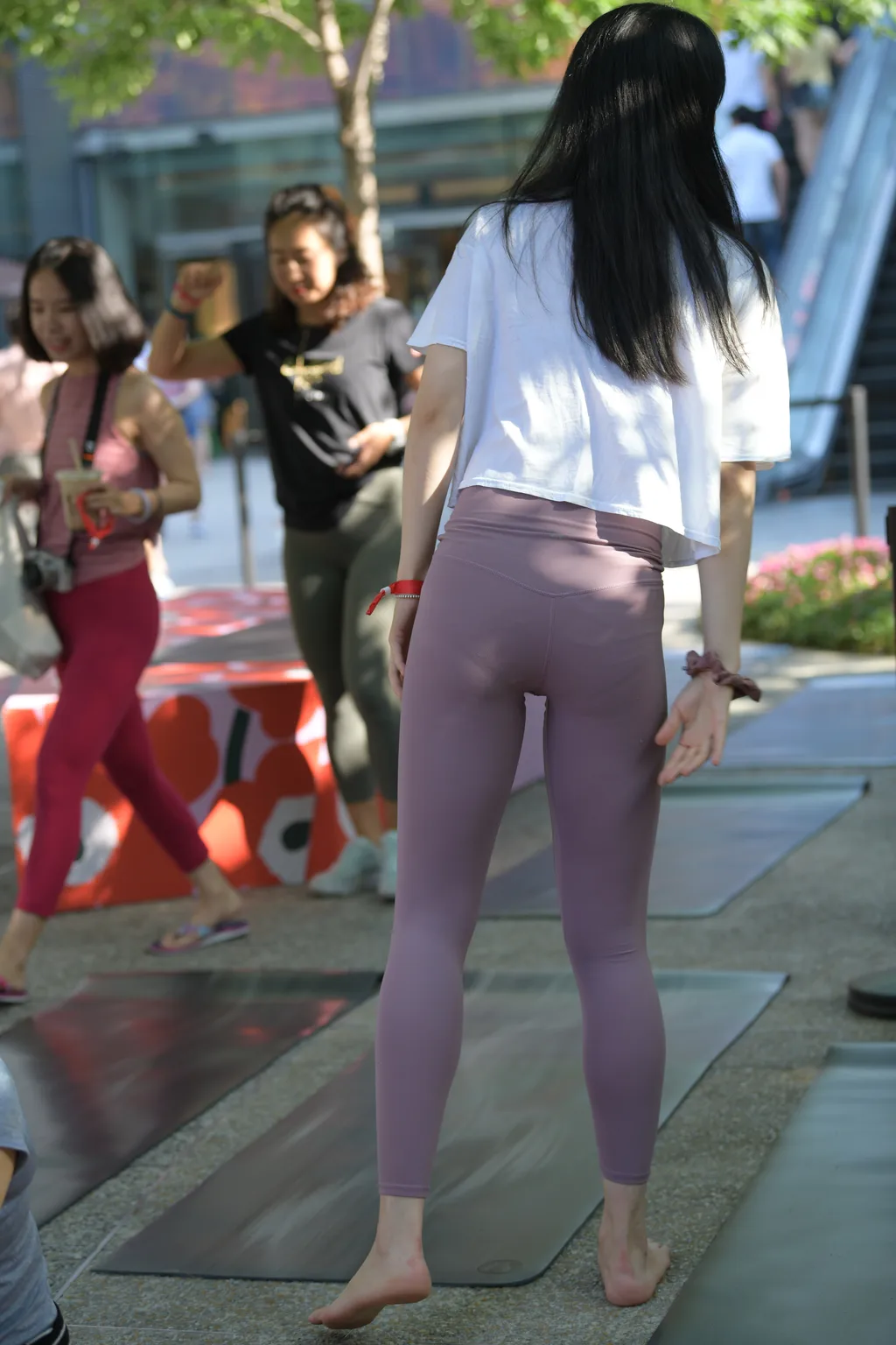 精选街拍作品 NO.6246 温婉瑜伽裤[171P/445MB]插图2